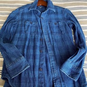 Gap boys shirt size L